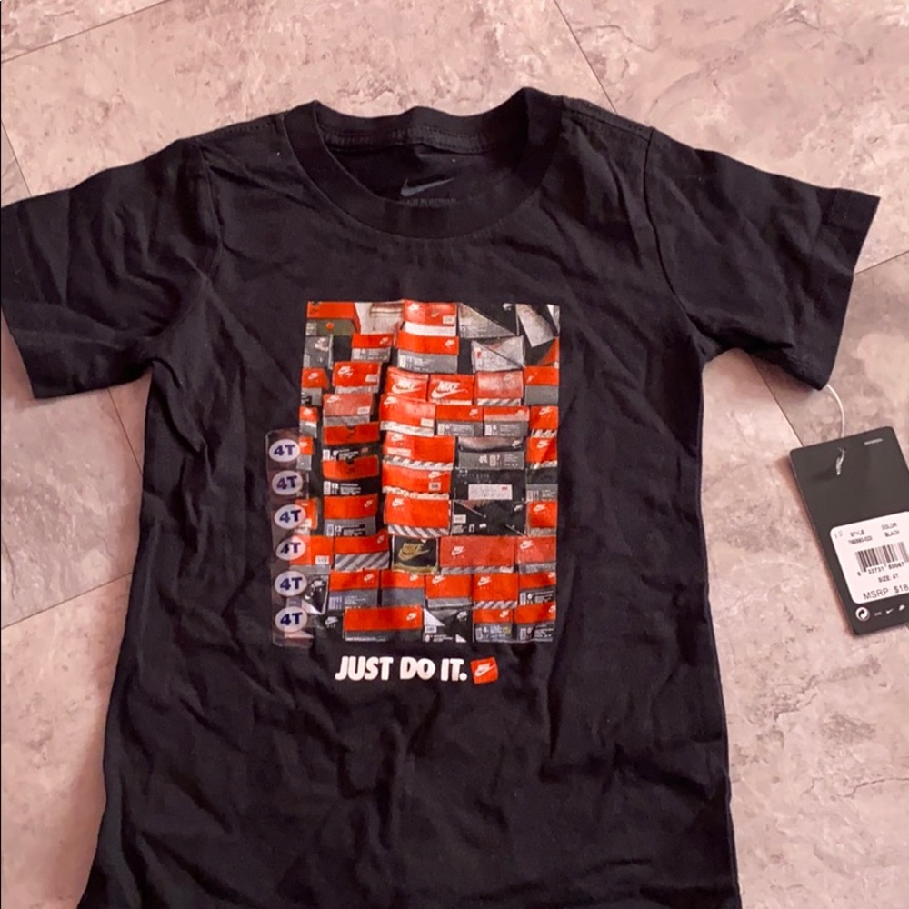 Nike shirt